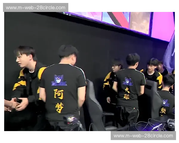 狼队几乎锁定降级名额 进攻乏力与防守崩溃已成死循环 狼队几乎锁定降级名额 进攻乏力与防守崩溃已成死循环