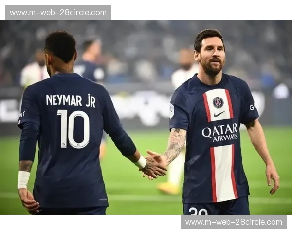 巴黎新援逐渐融入体系 法甲赛场贡献关键助攻 巴黎新援逐渐融入体系 法甲赛场贡献关键助攻