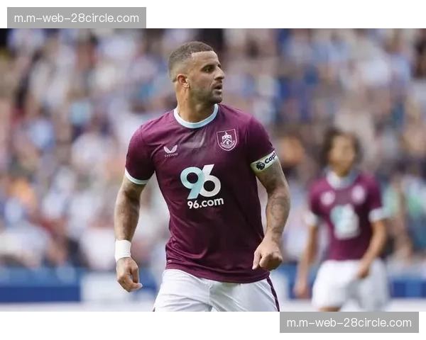 伯恩利19分深陷降级区，防线漏洞与核心伤缺保级前景黯淡